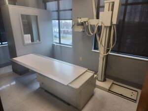 DEL MEDICAL GX525 RAD ROOM SYSTEM W/ GENDEX-DEL 8680R X-RAY TABLE (DOM 2/2001, GENDEX-DEL FMTS FLOOR MOUNTED TUBESTAND (DOM 2/2001), NAI E-7239FX X-RAY TUBE HOUSING (DOM 10/2017), LINEAR II X-RAY COLLIMATOR (DOM 3/1995), DEL MEDICAL GX525 HIGH FREQUENCY X