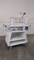 AIRBORNE LIFE SUPPORT SYSTEMS 185A INFANT TRANSPORT INCUBATOR