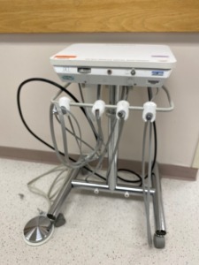 DCI DENTAL DELIVERY CART