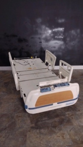 STRYKER 3002 HOSPITAL BED