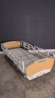 STRYKER FL17E GOBED HOSPITAL BED