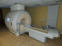 PHILLIPS MRI (DOM 11/2005, SN 598496) ***SYSTEM NOT OPERATIONAL*** INJECTOR AND COILS NOT INCLUDED AND WILL BE ASSIGNED INDIVIDUAL LOTS ON TUESDAY 4/25/23***