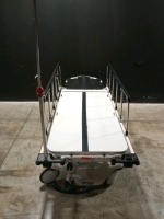 STRYKER 1079 STRETCHER WITH ADJUSTABLE HEADREST