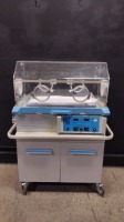 AIR SHIELDS ISOLETTE C100 INFANT INCUBATOR