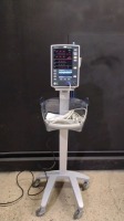 MINDRAY ACCUTORR V PATIENT MONITOR