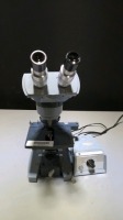 AMERICAN OPTICAL LAB MICROSCOPE WITH 1 OBJECTIVE