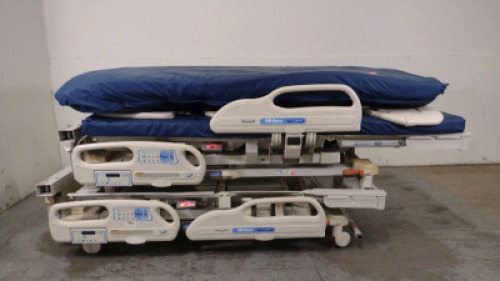 HILL-ROM P3200 VERSACARE HOSPITAL BEDS (QTY. 2)