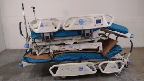 HILL-ROM P1900 TOTALCARE HOSPITAL BEDS (QTY. 2)