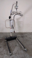 INVACARE RELIANT 450 PATIENT LIFT WITH HAND CONTROL