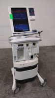 NELLCOR PURITAN BENNETT 840 VENTILATOR WITH COMPRESSOR ON ROLLING STAND (TC, BILEVEL, NEOMODE, VV+, PAV+, RM, TRENDING, LC)(SN 3512123238)