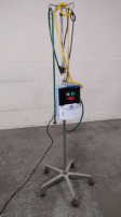 VAPOTHERM PRECISION FLOW RESPIRATORY THERAPY UNIT ON ROLLING STAND