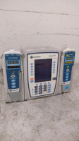 CAREFUSION ALARIS PC 8015 INFUSION PUMP WITH 2 ALARIS 8100 PUMP MODULES