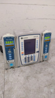 CAREFUSION ALARIS PC 8015 INFUSION PUMP WITH 2 ALARIS 8100 PUMP MODULES