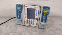 CAREFUSION ALARIS PC 8015 INFUSION PUMP WITH 2 ALARIS 8100 PUMP MODULES