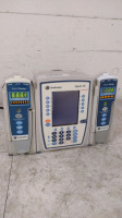 CAREFUSION ALARIS PC 8015 INFUSION PUMP WITH 2 ALARIS 8100 PUMP MODULES