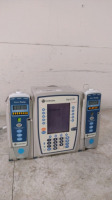 CAREFUSION ALARIS PC 8015 INFUSION PUMP WITH 2 ALARIS 8100 PUMP MODULES