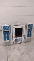 CAREFUSION ALARIS PC 8015 INFUSION PUMP WITH 2 ALARIS 8100 PUMP MODULES