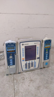 CAREFUSION ALARIS PC 8015 INFUSION PUMP WITH 2 ALARIS 8100 PUMP MODULES