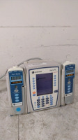 CAREFUSION ALARIS PC 8015 INFUSION PUMP WITH 2 ALARIS 8100 PUMP MODULES