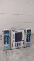 CAREFUSION ALARIS PC 8015 INFUSION PUMP WITH 2 ALARIS 8100 PUMP MODULES