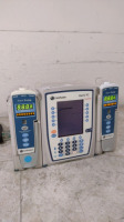 CAREFUSION ALARIS PC 8015 INFUSION PUMP WITH 2 ALARIS 8100 PUMP MODULES