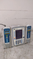 CAREFUSION ALARIS PC 8015 INFUSION PUMP WITH 2 ALARIS 8100 PUMP MODULES