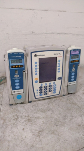 CAREFUSION ALARIS PC 8015 INFUSION PUMP WITH 2 ALARIS 8100 PUMP MODULES