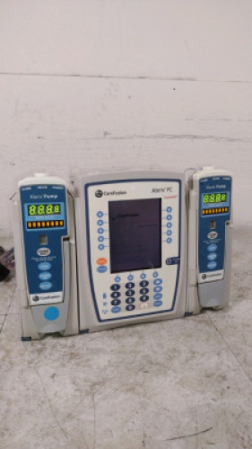 CAREFUSION ALARIS PC 8015 INFUSION PUMP WITH 2 ALARIS 8100 PUMP MODULES