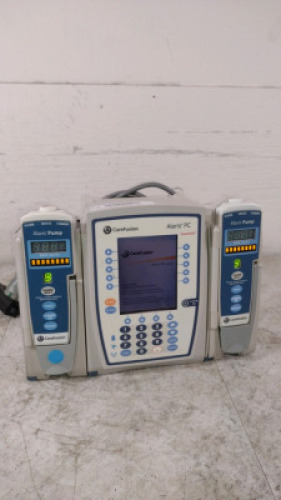 CAREFUSION ALARIS PC 8015 INFUSION PUMP WITH 2 ALARIS 8100 PUMP MODULES