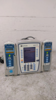 CAREFUSION ALARIS PC 8015 INFUSION PUMP WITH 2 ALARIS 8100 PUMP MODULES