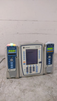 CAREFUSION ALARIS PC 8015 INFUSION PUMP WITH 2 ALARIS 8100 PUMP MODULES