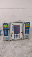 CAREFUSION ALARIS PC 8015 INFUSION PUMP WITH 2 ALARIS 8100 PUMP MODULES