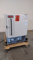 THERMO SCIENTIFIC REL404A20 LAB FRIDGE