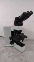 OLYMPUS BX40 LAB MICROSCOPE WITH 2 EYEPIECES (WH10X/22 GLASSES) AND 4 OBJECTIVES (10, 40, 50, 100)