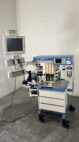 NORTH AMERICAN DRAGER NARKOMED GS ANESTHESIA MACHINE WITH ISOFLURANE VAPOR 19.1 VAPORIZER, PHILIPS MONITOR, MODULE RACK, MODULES (SN 13475)