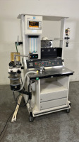 OHMEDA MODULUS SE ANESTHESIA MACHINE WITH 7900 VENTILATOR