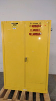 JUSTRITE FLAMMABLE LIQUID STORAGE CABINET