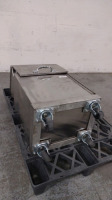 ROLLING CART