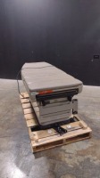 MIDMARK 405 POWER EXAM TABLE