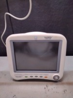 GE DASH 4000 PATIENT MONITOR