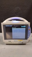 NIHON KOHDEN MU-631RA PATIENT MONITOR