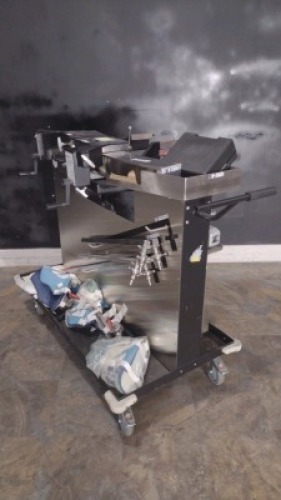 ACCESSORY CART WITH ATTACHMENTS