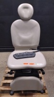 MIDMARK 630 POWER EXAM CHAIR