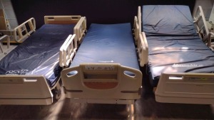 LOT OF (3) HILL-ROM ADVANCE SERIES HOSPITAL BEDS