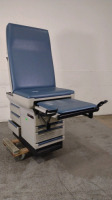 MIDMARK 404 EXAM TABLE