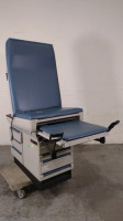 MIDMARK 404 EXAM TABLE