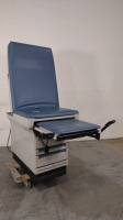 MIDMARK 404 EXAM TABLE