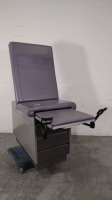 MIDMARK 104 EXAM TABLE