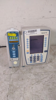 CAREFUSION ALARIS PC 8015 INFUSION PUMP WITH ALARIS 8100 PUMP MODULE