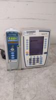 CAREFUSION ALARIS PC 8015 INFUSION PUMP WITH ALARIS 8100 PUMP MODULE